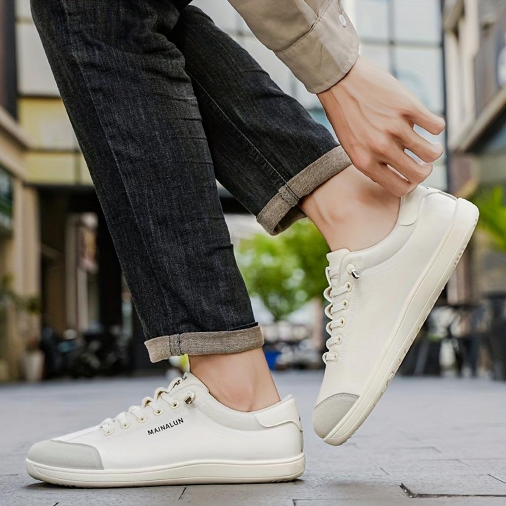 Men's Wide Version Sports Shoes with Barefoot and Soothing Sole Design, Big Toe Shoes, Lightweight and Versatile for All Seasons, College Daily Use