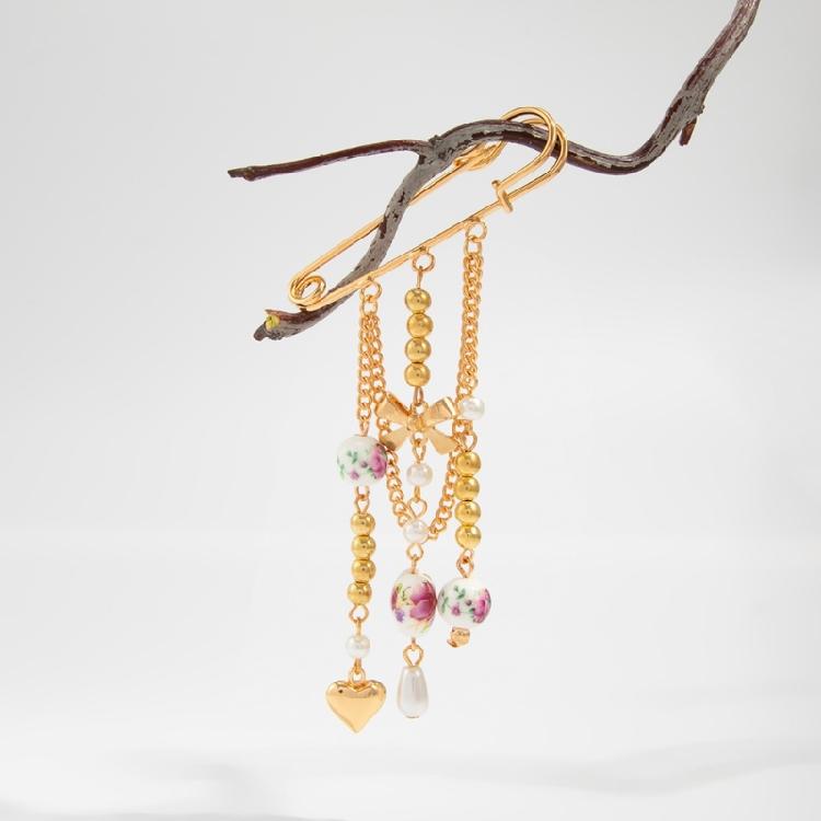 Trendy Alloy Metal Brooch with Swinging Tassels and Floral Charm Multi Purpose Caps And Bag Brooch Decors Accessory