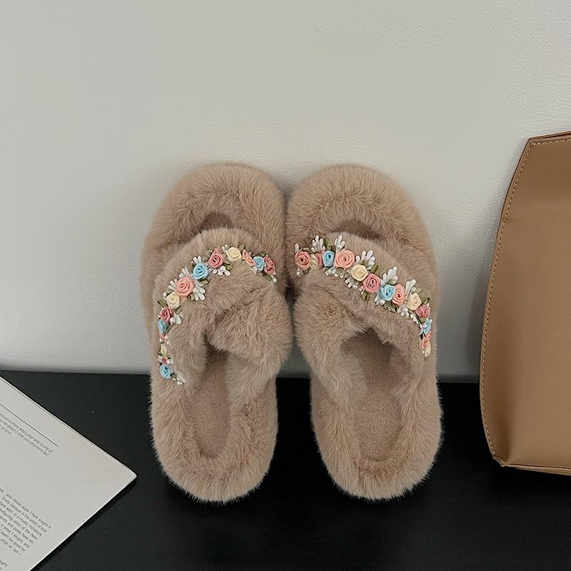 

Cross thick-bottomed rabbit fur plush foreign trade women s autumn and winter home furnishing 2024 new flat-bottomed large-size cotton slippers 40 хакі