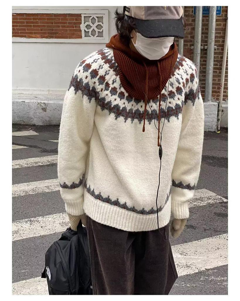 Retro Fair Isle Round Neck Jacquard Pullover - Trendy Loose Knitwear for Couples, Long Sleeve.