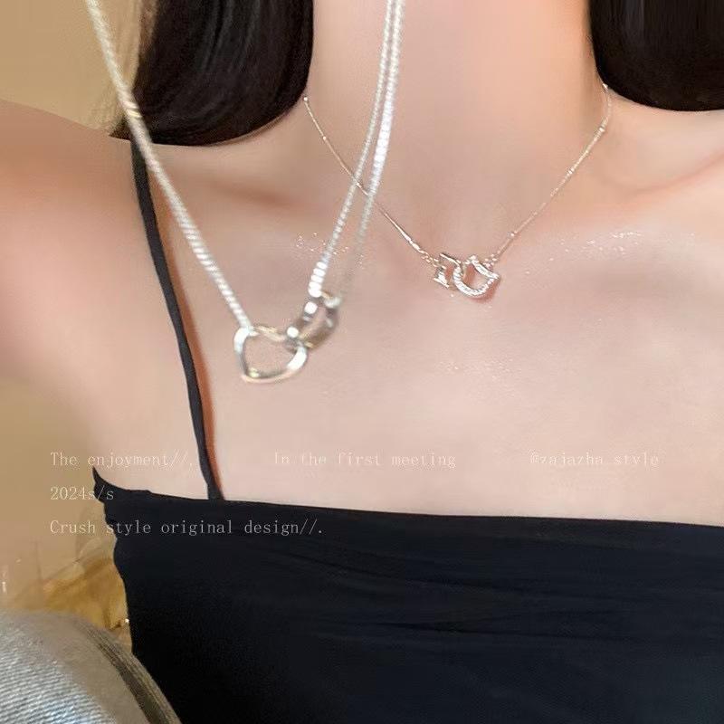 Süße Liebe Verknüpfte Katze Halskette für Frauen mit Nischendesign Temperament High-End Schlüsselbeinkette