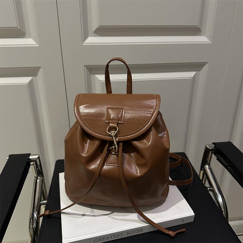 

Backpack women s backpack 2025 new trendy travel niche bag high-end leather leisure travel schoolbag коричневый