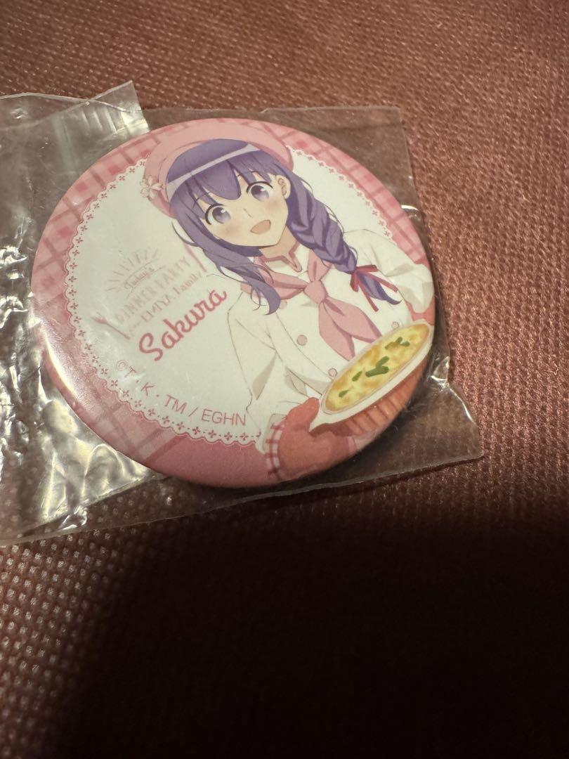 

[USED] Sakura Can Badge