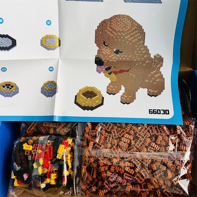 Lechuan Kobling Dyr Byggeklosser Leketøy Puddel Hund Husky Auksjonsfigurer Brinquedos for Barn Gave Julegave