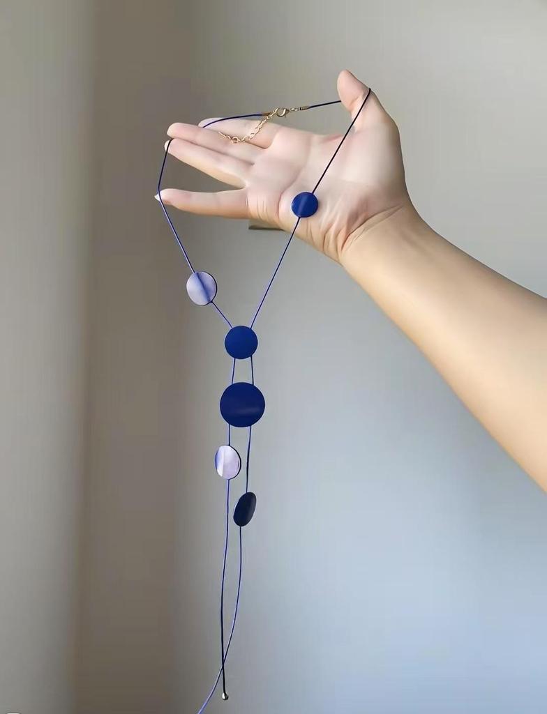 Gold or Silver Disc Tassel Necklace: Chic Retractable Clavicle Chain