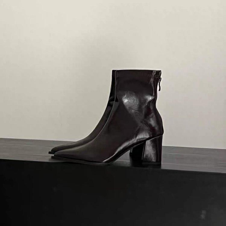 

Короткие сапоги с острым носком, женские, новые, 2025, осенне-зимние, женские сапоги, высокие каблуки, короткие сапоги, нишевый дизайн, тонкие сапоги, сапоги на толстом каблуке 35