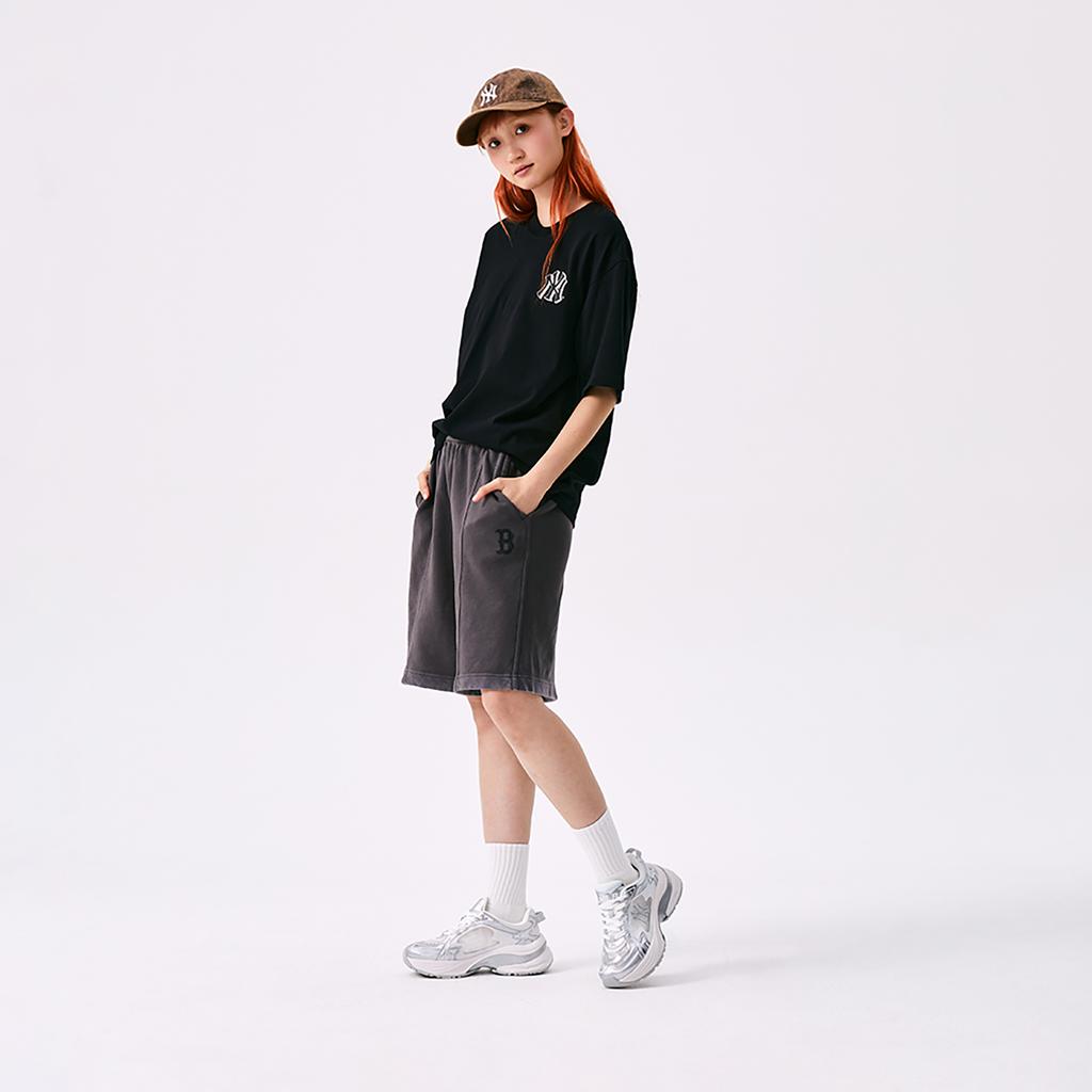 New MLB New York Yankees Old Flower SS25 T Shirt Unisex Black 3ATSM2153-50BKS