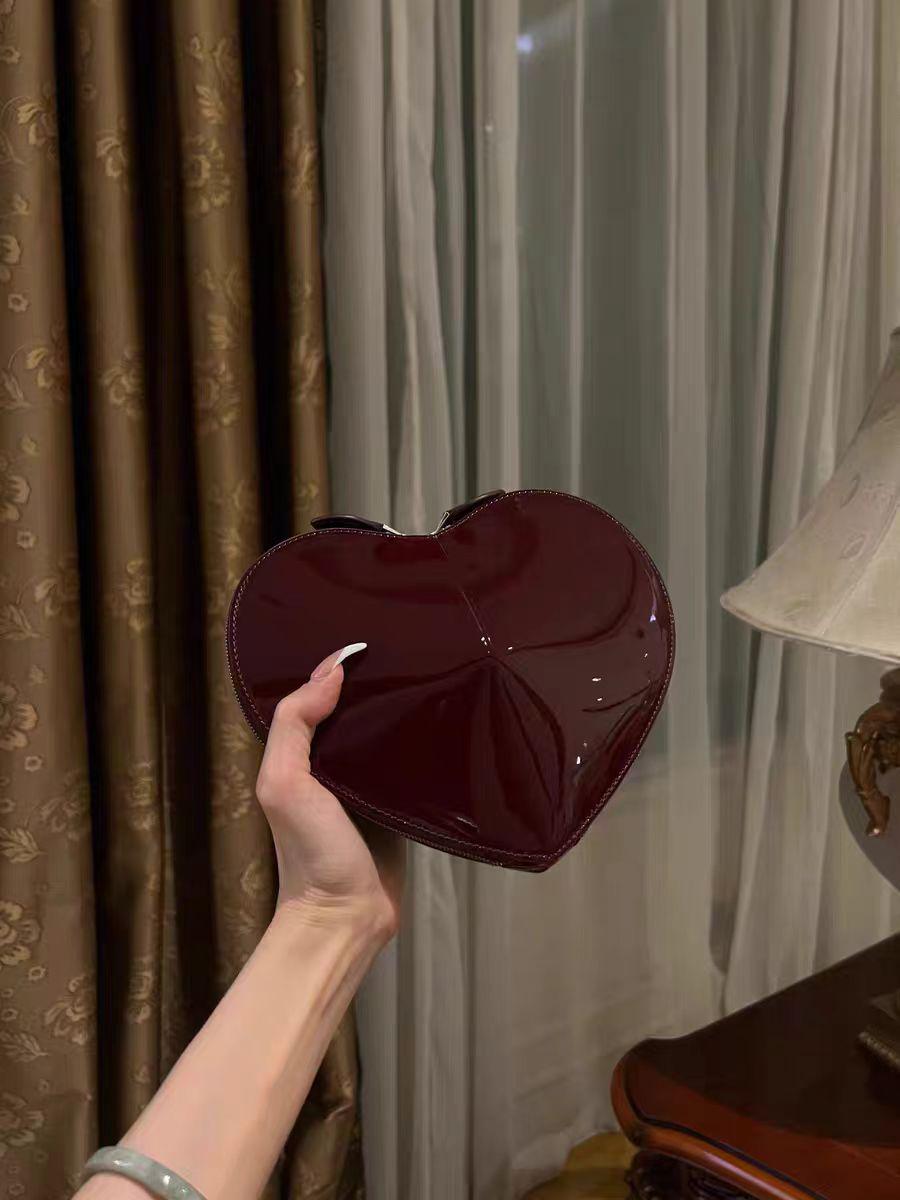 

Сумка Love Bag из натуральной кожи персикового цвета в форме сердца 2024 года - модная сумка-мессенджер через плечо