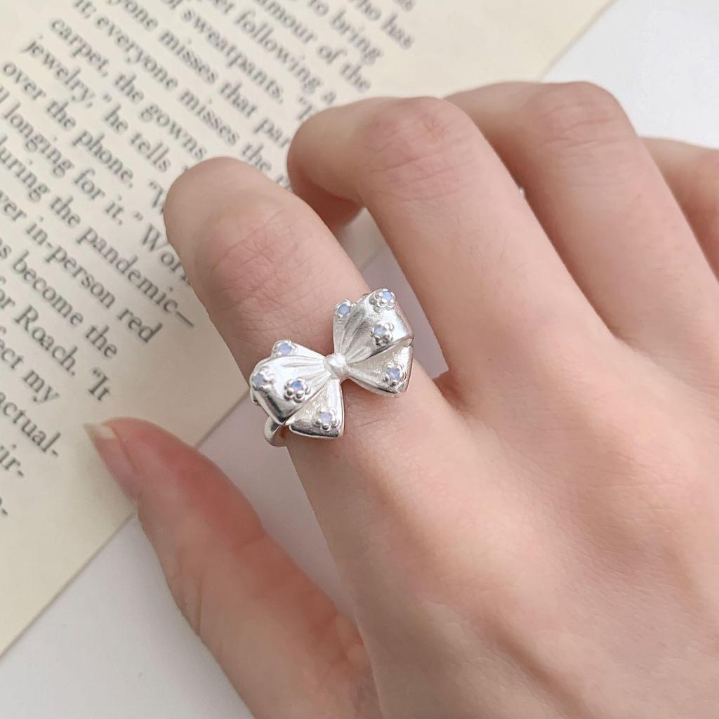 Elegant Open Adjustable Bow Ring for Women: Fashionable, Creative, and Trendy Index Finger Accessory