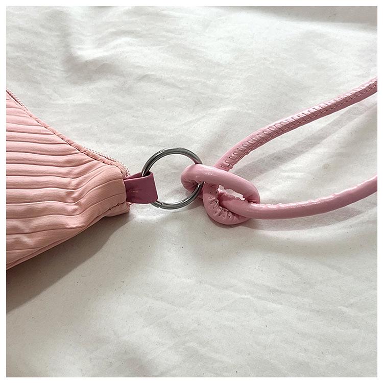 2026 Crescent Pleated Underarm Bag: Fashionable, Textured, Simple & Elegant Single Shoulder Crossbody