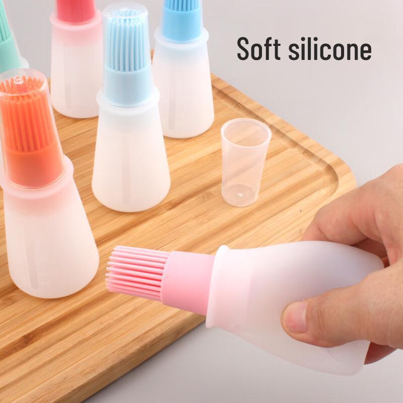 Silicone Oil Dispenser Brush with Scale and Lid