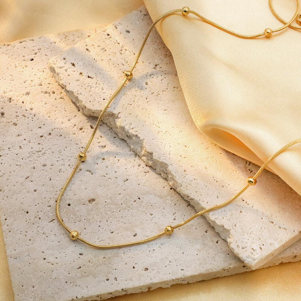 Wind Titanium Steel Collarbone Chain Women'S High-End Light Luxury 18K Gold Bead Snake Bone Chain Necklace Jewelry
