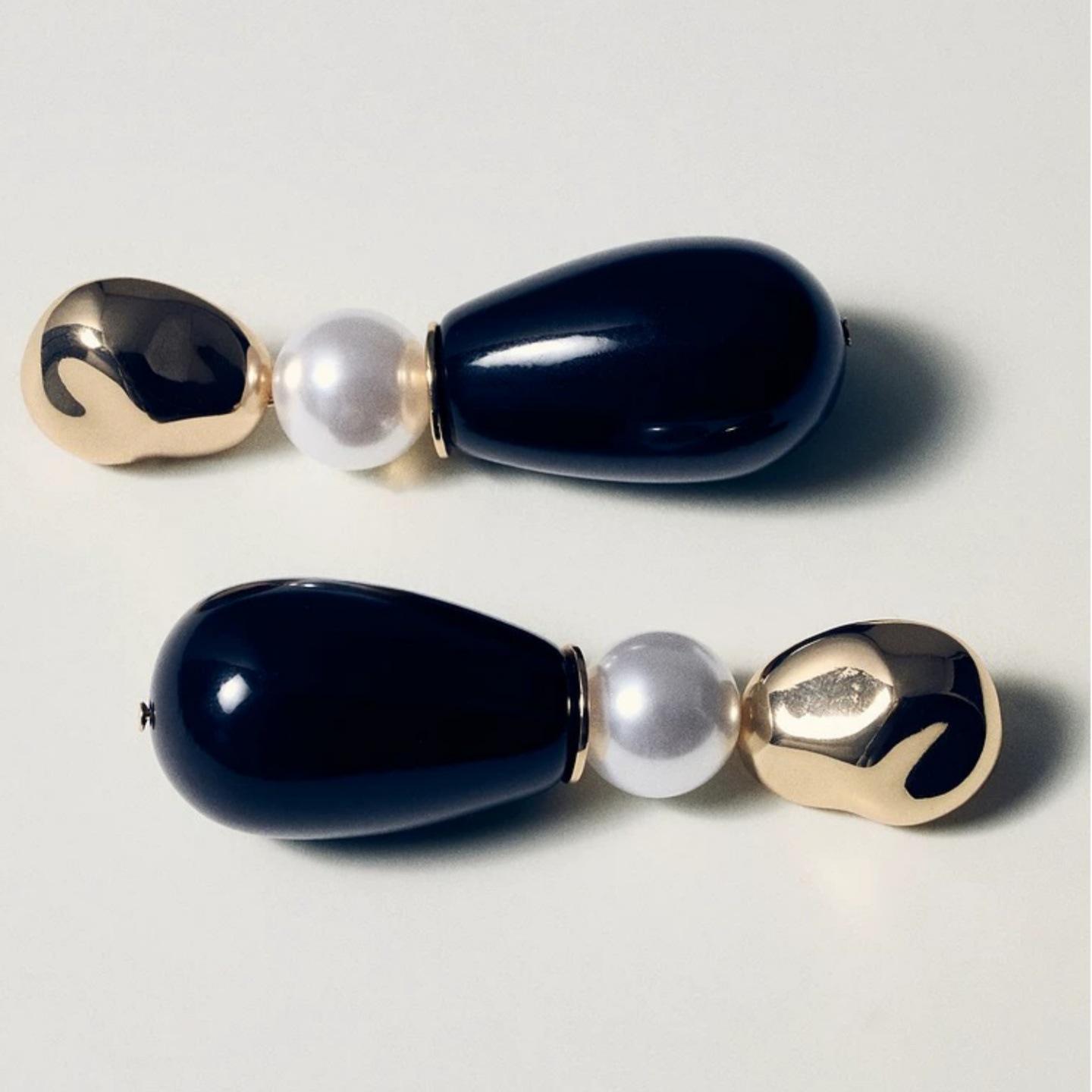 Retro Dark Blue Teardrop Pearl Metal Earrings for Women