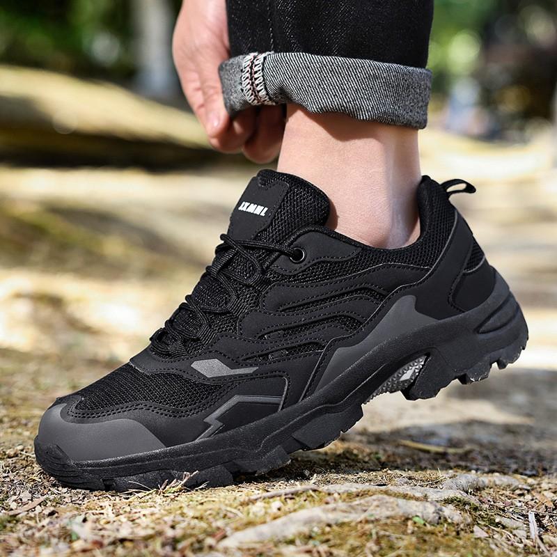 Unisex Outdoor Hiking Shoes Men Women Lightweight Breathable Trail Sneakers With Non-Slip Rubber Sole Low-Cut Design