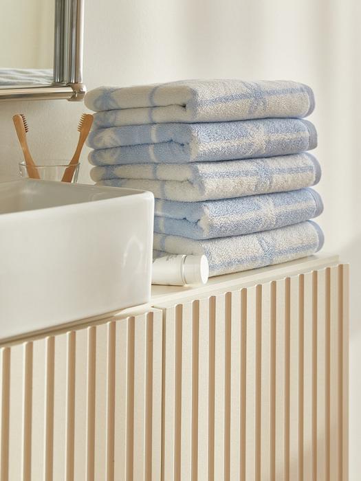 

Maatila Premium Combed 40-Count Antibacterial Heavy-Duty Hotel Towel 200g - Design 5P 02. Bath Time 5P