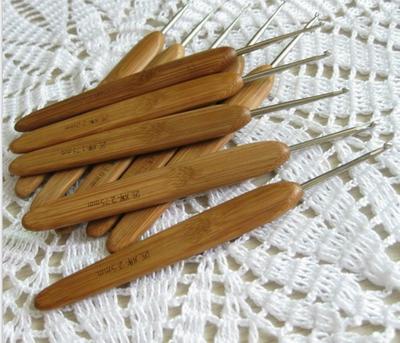 10pcs Metal Crochet Hook Carbonized Bamboo Handle Knit Knitting Needle Weave Yarn Needlework Craft