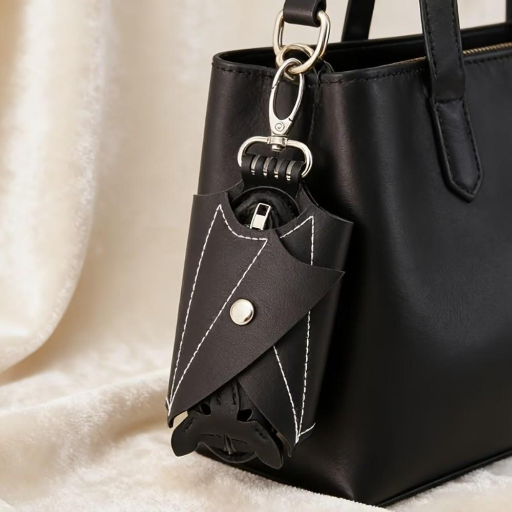 Creative Bat Wallet Keychain Coin Purse Leather Bat Keychain Funny Halloween Bat Pendant Key Decor