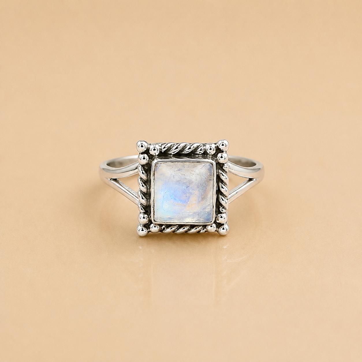 

Rainbow Moonstone 925 Sterling Silver Ring, Handmade Minimalist Vintage Square Gemstone Ring, Boho Statement Jewelry 6.5 срібний