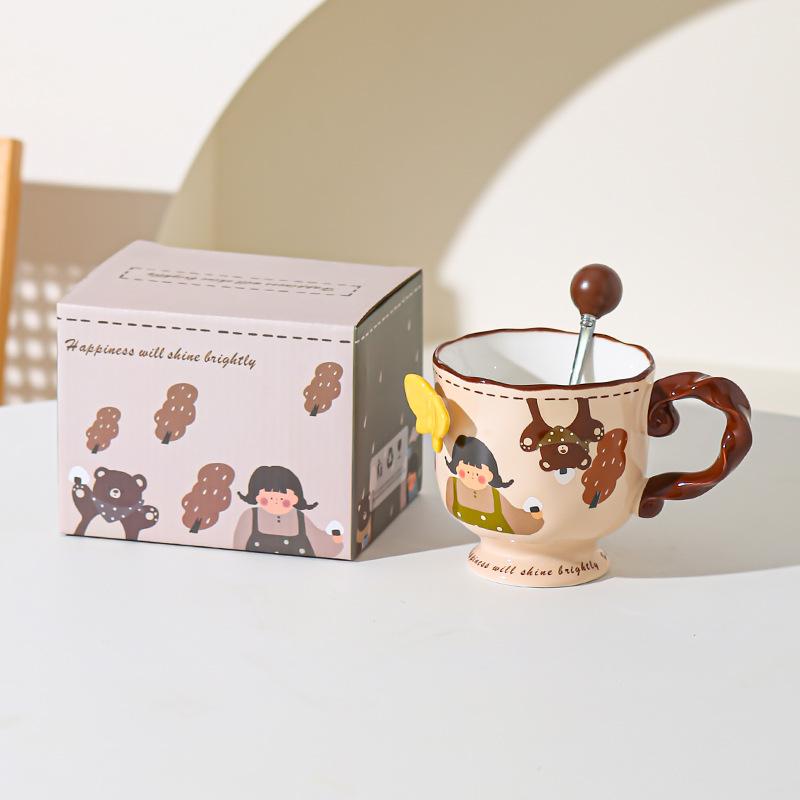 Retro Cute Girl Mug Ceramic High Value Home Office Water Cup Coffee Cup Souvenir Birthday