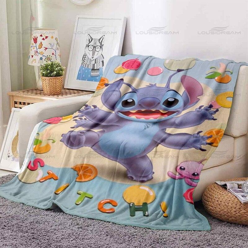 Fashion Animated Couple Blankets Cute Cartoon Pet Pattern Thin Blankets Flannel Portable Home Travel Office Blankets