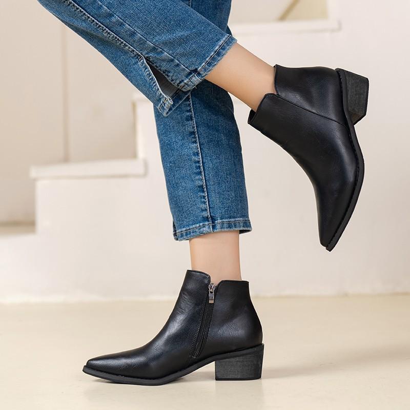 

Осень новые европейские и американские модные короткие ботильоны больших размеров с острым носком однотонные на боковой молнии на толстом каблуке женские 36 чёрный