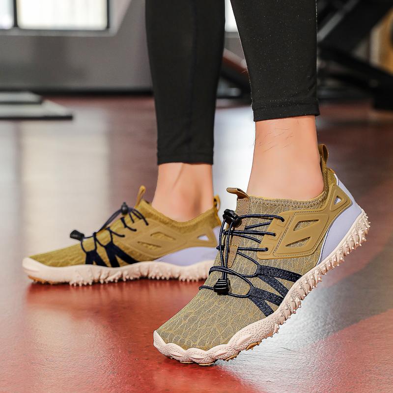 Water Shoes for Men and Women Quick Drying Beach Swimming Shoes Suitable for Swimming Pools Surfing and Water Sports Anti Slip