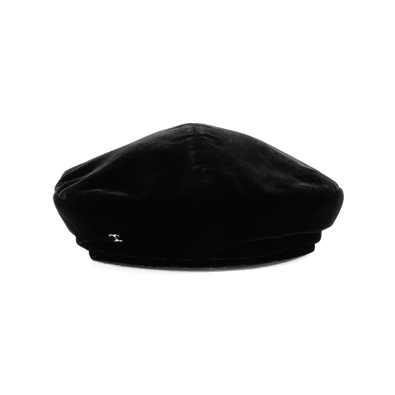 CHANEL Classic Logo Embroidery Velvet Beret Women's Black