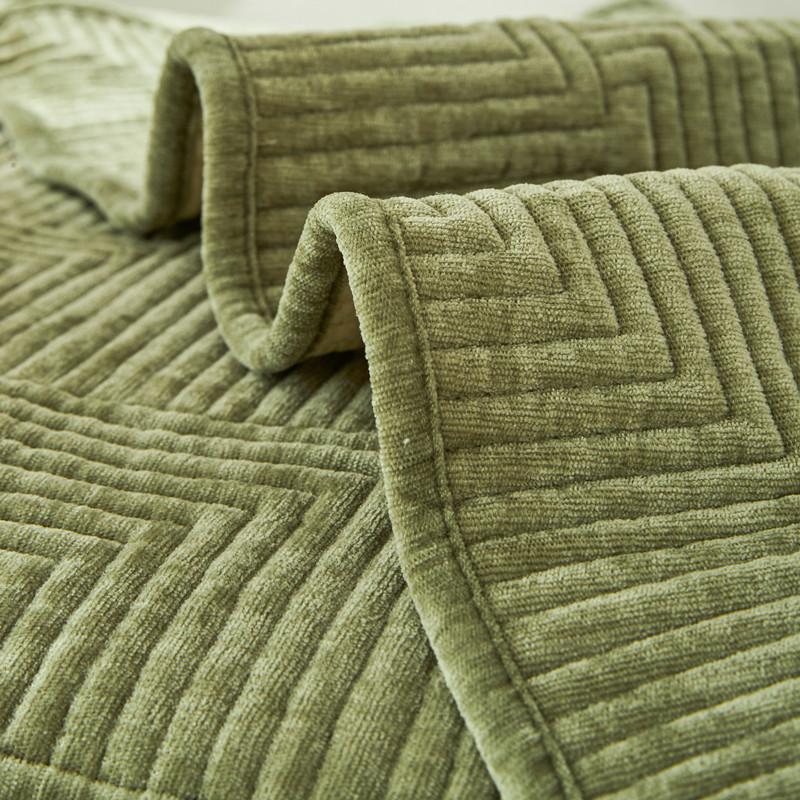 New Four Seasons Universal Sofa Cover Chenille Embroidery Couch Cover Solid Color Couch Protector Mat for Living Room Pillowcase