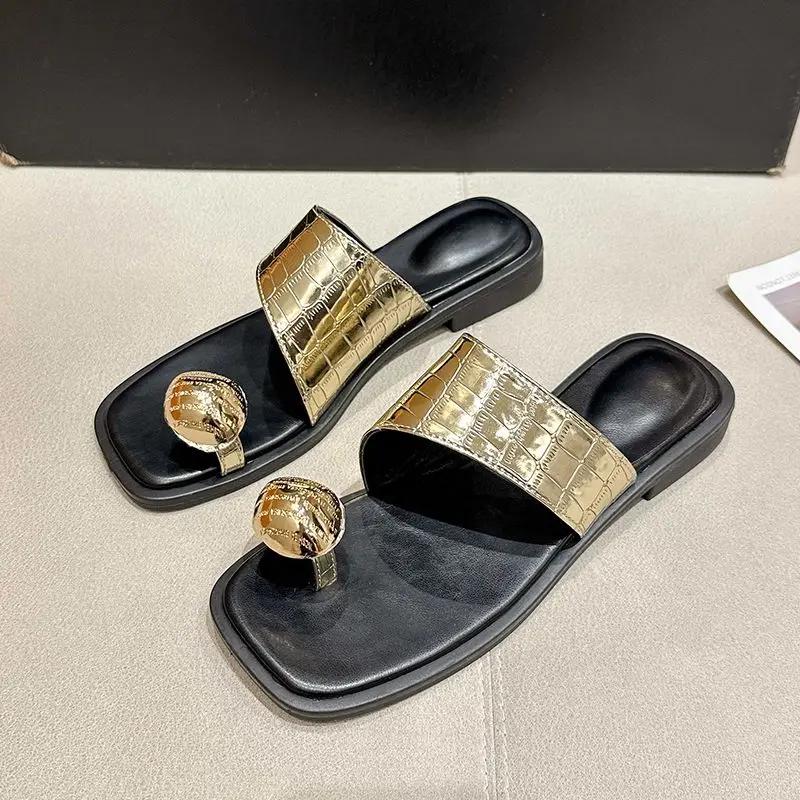 Fashion Metal Decoration Flat Slides Unique Designer Luxury Women's Slippers and Ladies Sandals On Promotion Korea Style Original Shoes