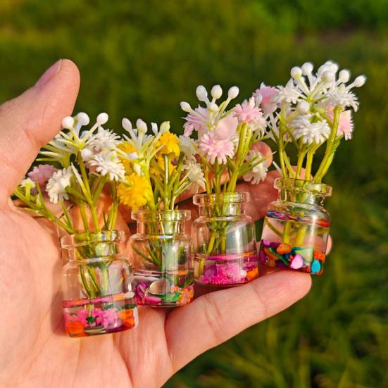 4 Pcs Mini Glass Vases Set Faux Flowers in Glass Vases Glow in The Dark Flower Vases for Desktops Car Dashboard Decor