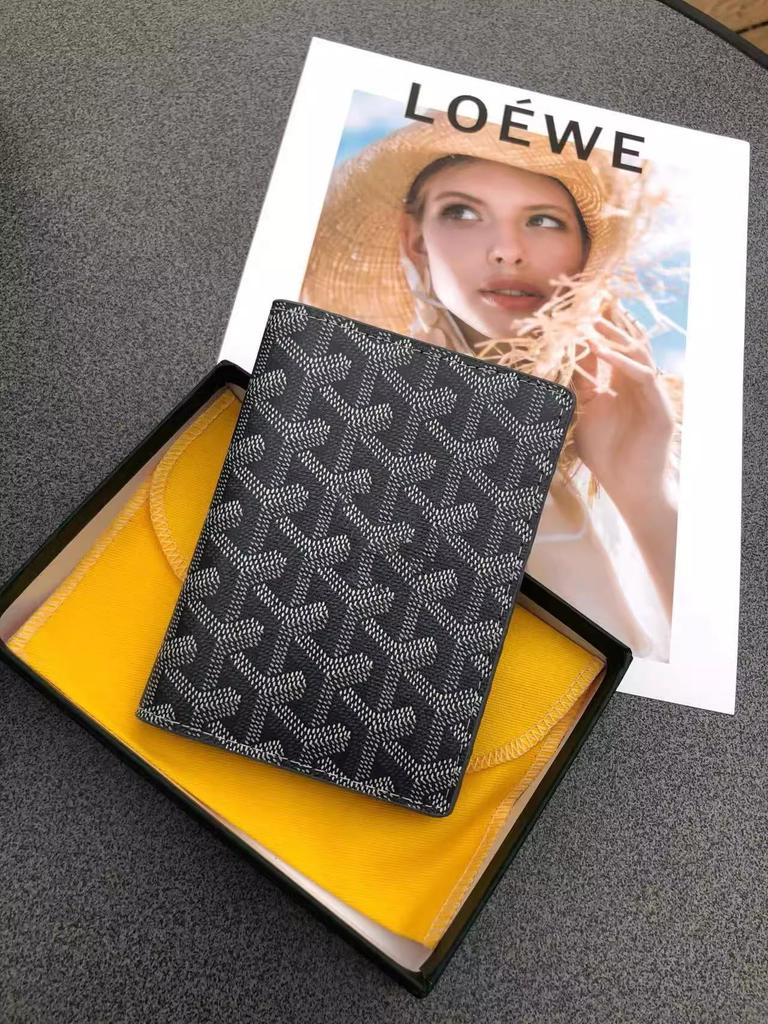 Dogtooth Print Goya Passport Holder & Coin Purse - Stylish & Versatile Wallet
