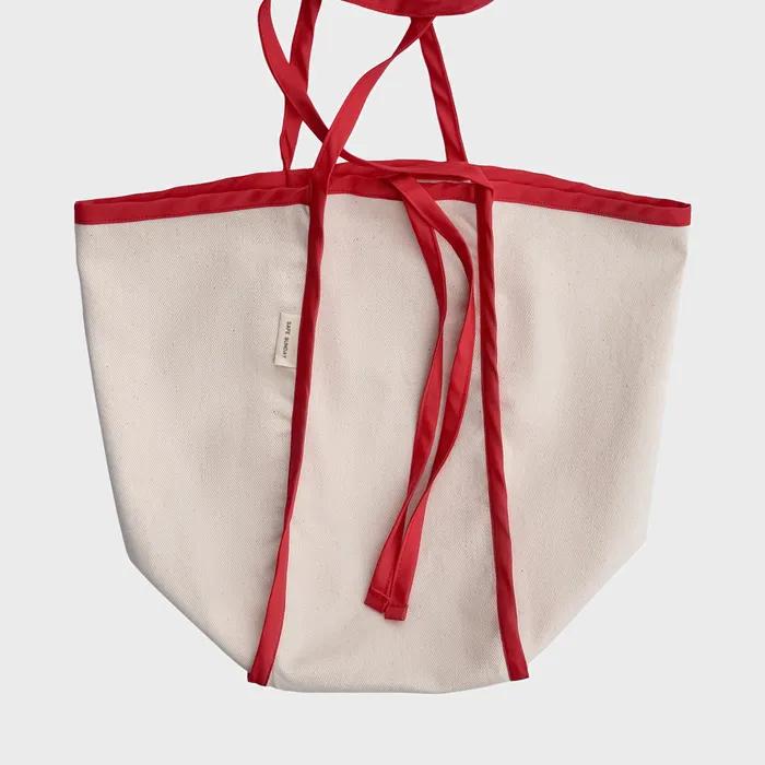 Daily Canvas Shoulder Bag (Red)