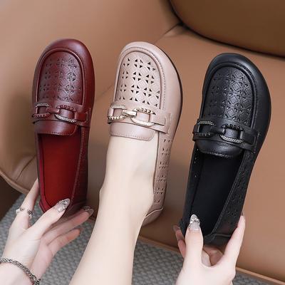 Kadın Yaz Rahat Slip-on Hafif Daireler PU Deri Yürüyüş Ayakkabısı Yuvarlak Burun Loafer'lar Nefes Alabilen Düz Ayakkabı Kadınlar için Rahat Elbise Ayakkabıları