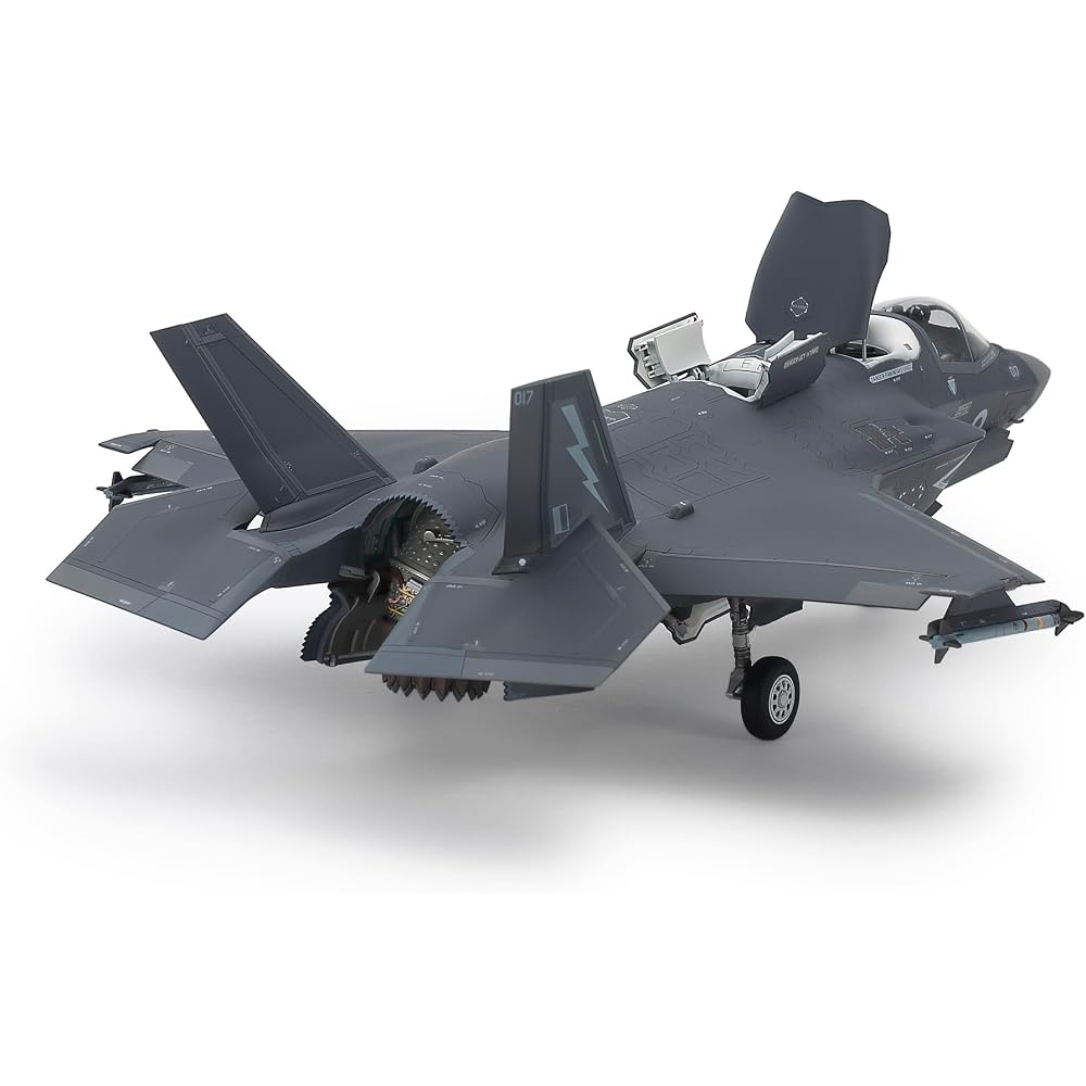 Tamiya (TAMIYA) 1/72 Warbird Collection Series No.93 Lockheed Martin F-35B Lightning II Plastic M...