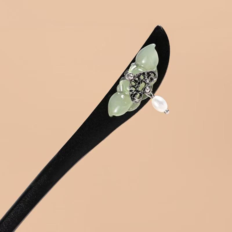 Elegant Black Sandalwood Hairpin with Tassels - Traditional Chinese Hanfu & Cheongsam Accessory for Women