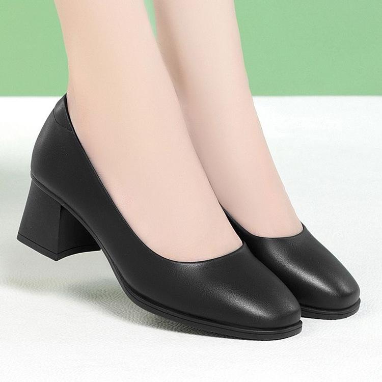 Not Tired Feet Comfortable High Heels 2025 Spring New Thick Heel French Single Shoes Women's Shallow Mouth Temperament Black Work Shoes