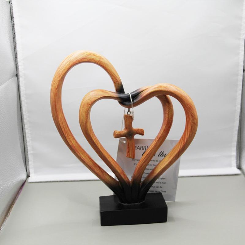 Love Desktop Ornaments Modern and Simple Office Desk Decorations Resin Handicrafts Ornaments Valentine's Day Gifts