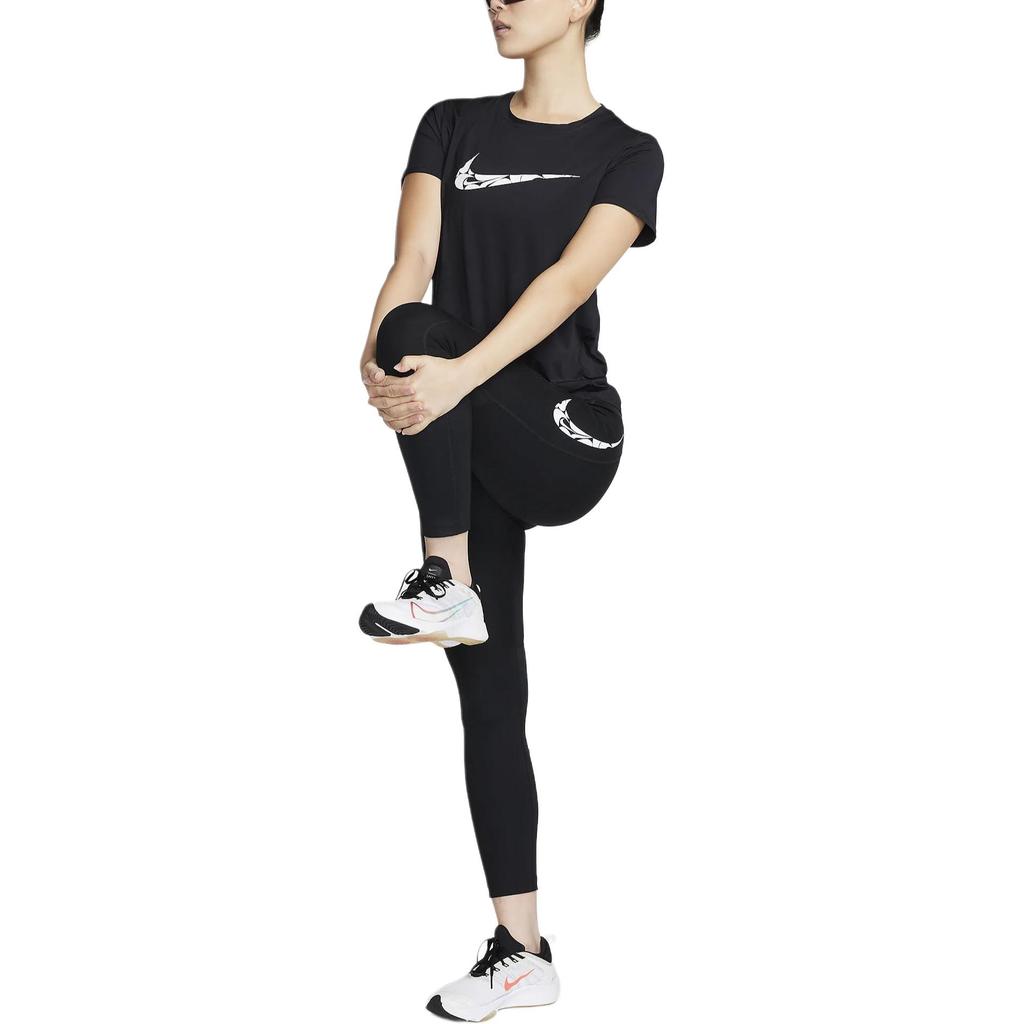 Nike Regular T Shirt Women's Black FN2619-010