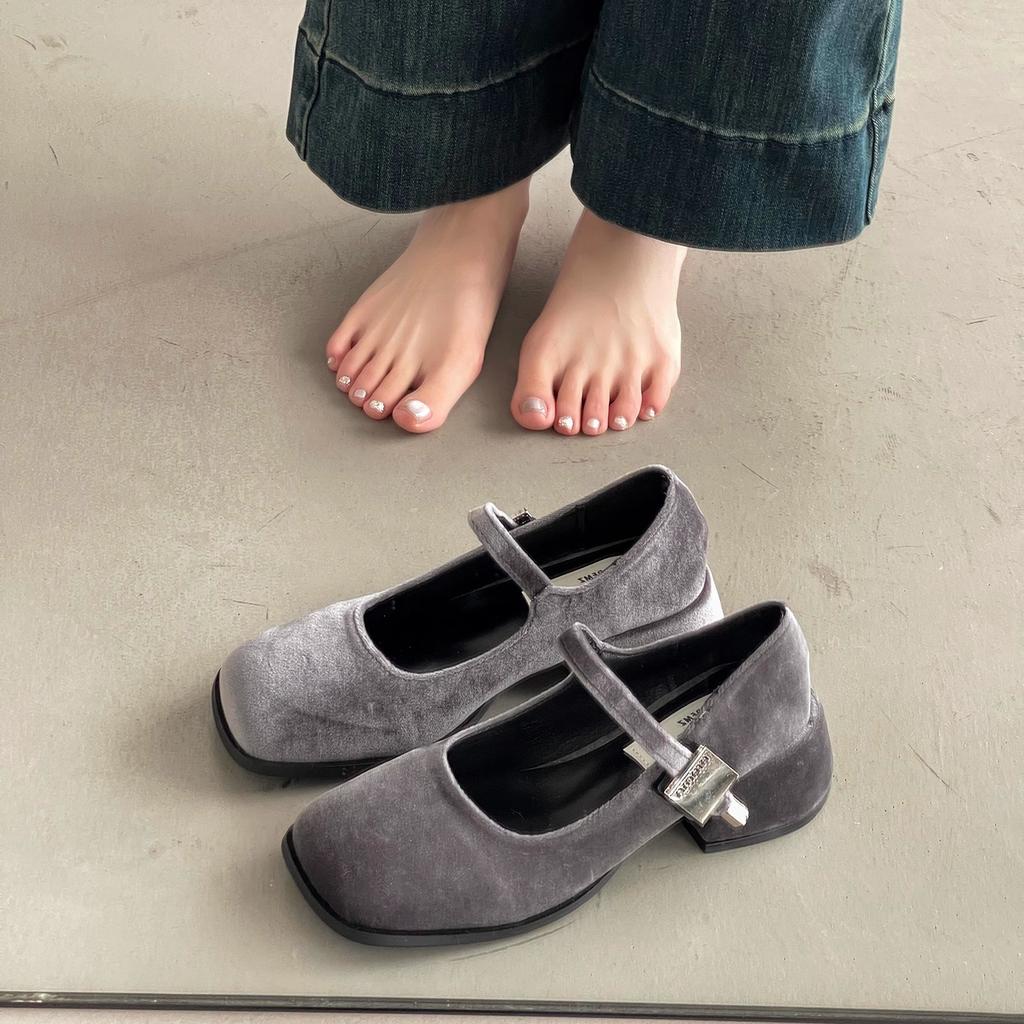 Fashion square head thick heel Mary Jane shoes new one-word buckle temperament high heels with skirt women's single shoes