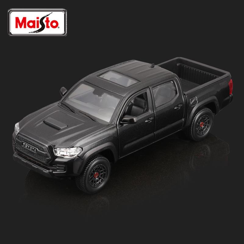På lager Maisto 1:27 Toyota Hilux Pickup Series Simulering Legering Miniatyr Støpt Bilmodell Tilpasset Gutt Leketøy Samling Gave