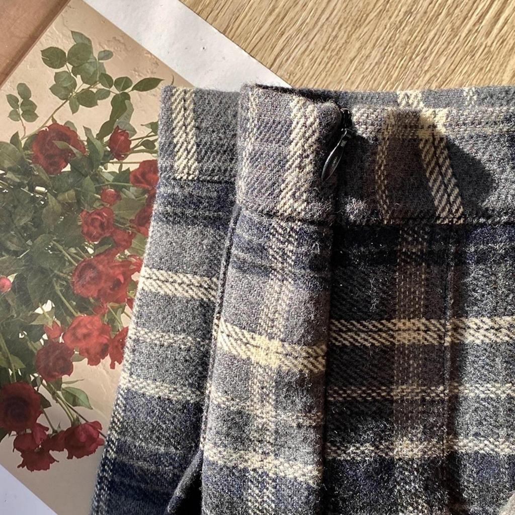 Korean Style Plaid Woolen High Waist A-Line Pleated Skirt for Women, Plus Size, College Fashion