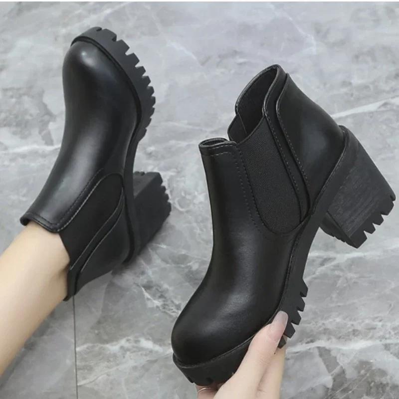 New Autumn And Winter Fashionable And Comfortable Round Toe High Heels Casual Thick Heel Solid Color Sleeve Fashion Boots