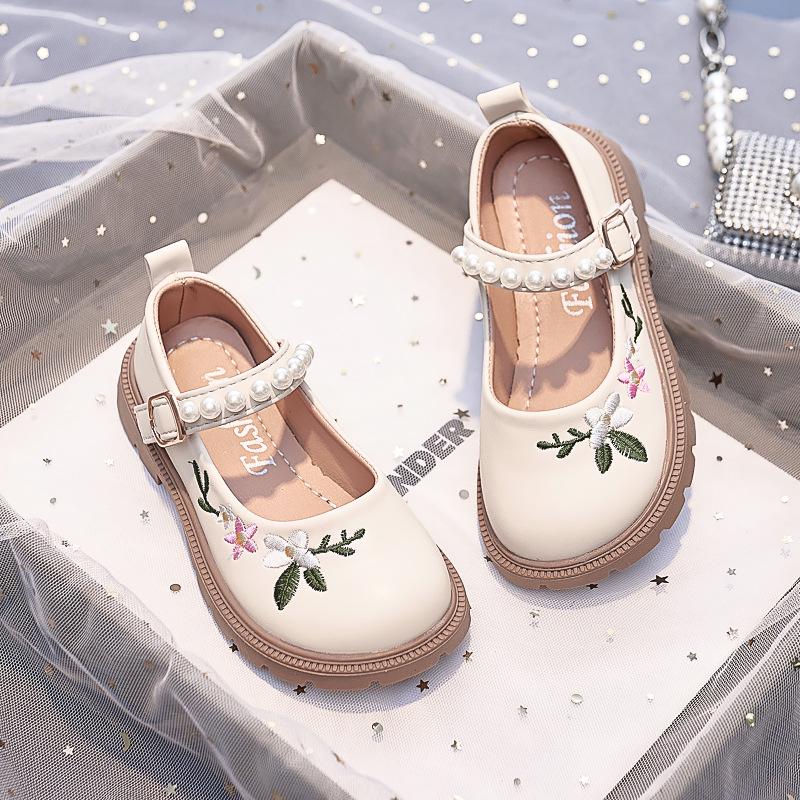 Girls' Retro Embroidered Leather Shoes - Spring/Autumn 2025 Trend, Closed-Toe, Soft Sole, Fashionable and All-Match.