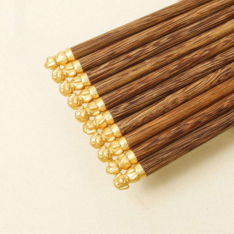 Čínský zvěrokruh Dřevěné jídelní hůlky Kawaii Sushi Pár Krásné a praktické Dřevěné nádobí