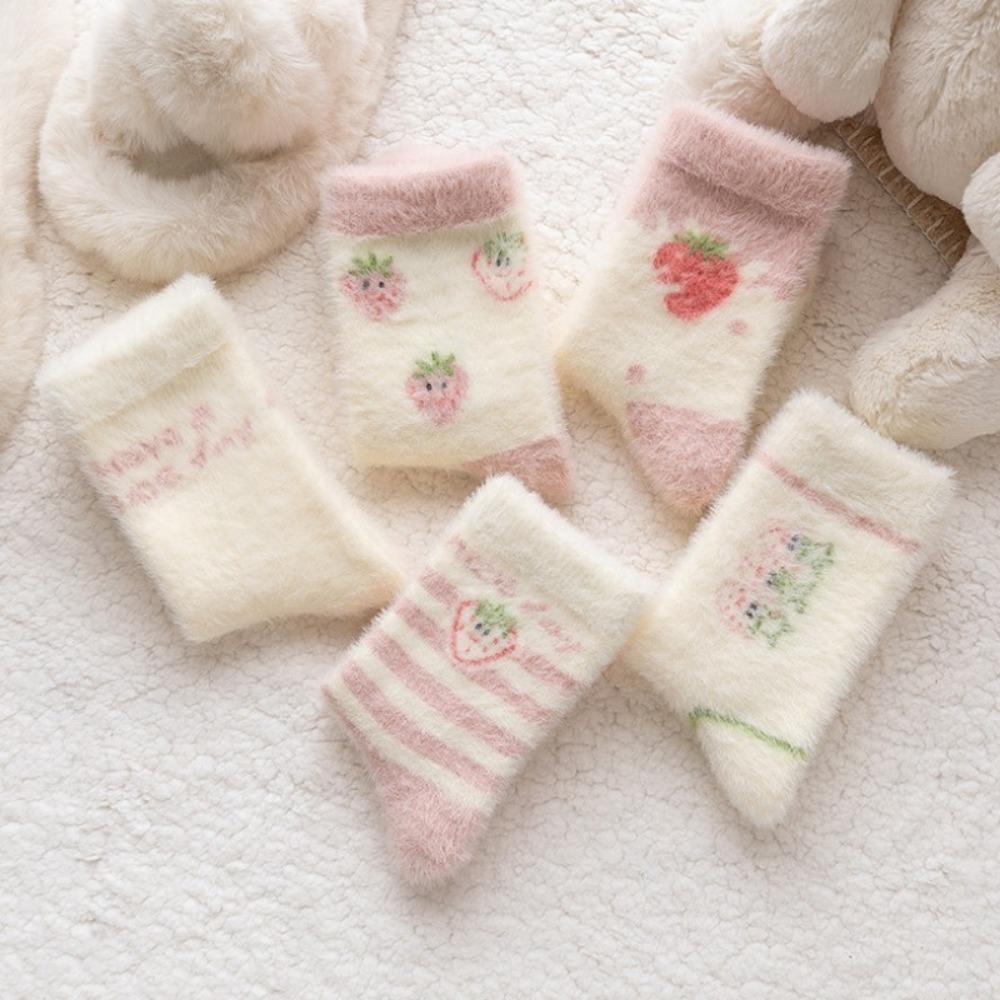 

Thickening Home Sock Comfortable Plush Socks Fashion Cartoon Socks Winter