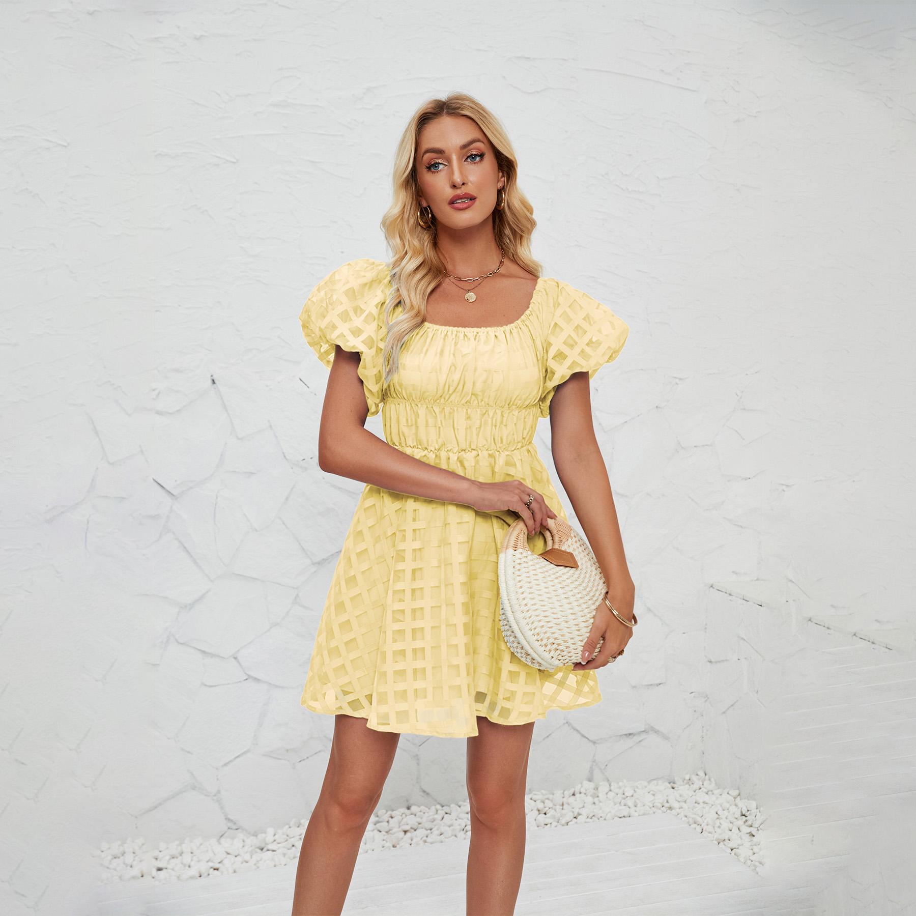 

Летнее женское модное однотонное плиссированное платье мини-длины с короткими рукавами S светло-желтого