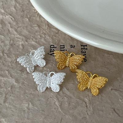 Matte Metal Sparkling Butterfly Stud Earrings Women'S French Retro Fashion Personality Temperament Versatile Earrings