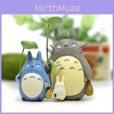 Totoro Handarbeit Cartoon Spielzeug mit Blattmuster für Bürodeko und zum Verschenken