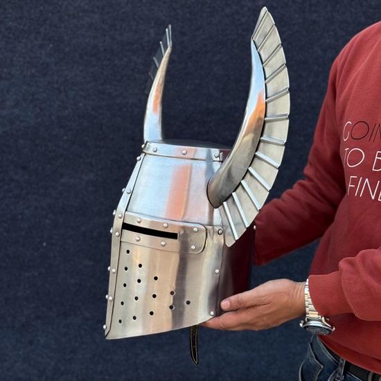 Medieval Horned Teutonic Knight Reenactment Great Helmet Medieval LARP, Cosplay, Costume , Display Best Gift for Love