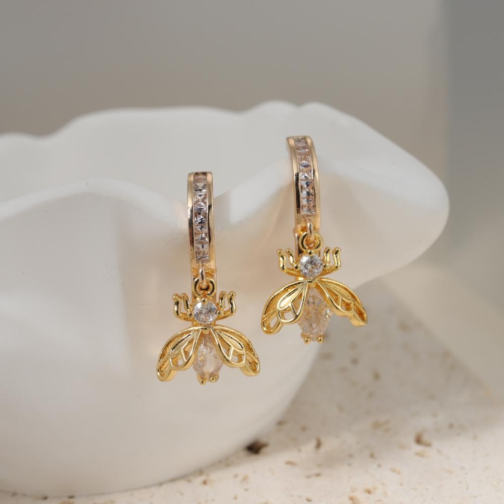 1 Pair Cute Little Bee Dangle Earrings for Women Zirconia Earring Jewelry Daily Wedding Party Accessories